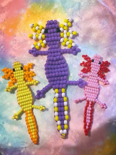 Pony Bead Animals, Bead Animals, Pony Bead Projects, Diy Kandi Bracelets, Pony Bead Crafts, Diy Kandi, Kandi Kid, Pony Bead Patterns, Kandi Patterns