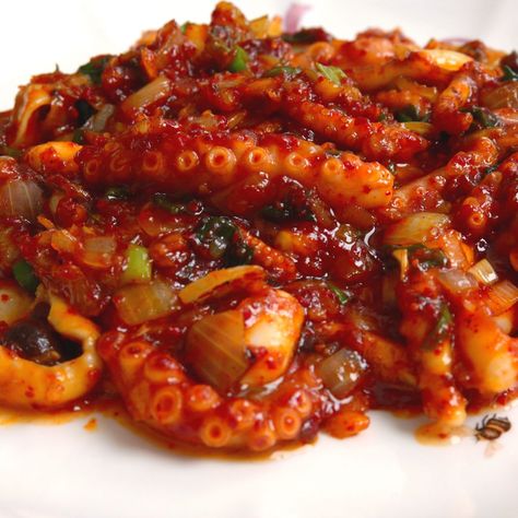 Spicy stir-fried octopus (Nakji-bokkeum) recipe by Maangchi Korean Octopus Dish, Spicy Squid Korean, Spicy Octopus Korean, Braised Octopus Recipes, Cooked Octopus Recipe, Asian Octopus Recipes, Octopus Dishes Recipes, Octopus Tentacles Recipe, Korean Octopus Recipes