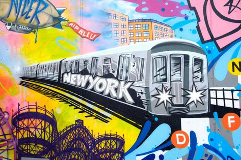 Colorful graffiti in New York City with an image of a subway tra stock images New York Train, Luis Tattoo, Nyc Subway Art, Graffiti Art Drawings, New York Drawing, Nyc Subway Map, Ny Subway, Train Graffiti, Nyc Graffiti