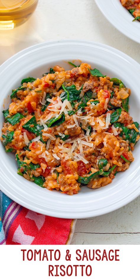 Tomato Risotto Recipes, Sausage Risotto, Vegetarian Risotto, Grains Recipes, Spinach Risotto, Easy Risotto, Risotto Recipes Easy, Tomato Risotto, Vegetarian Sausages