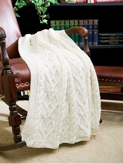 Wedded Hearts Throw ~ easy level ~ 40" x 47" ~ what a great wedding gift this would make - beautiful heirloom ~ KNIT Cable Afghan, Cables Blanket, Knit Blankets, Wedding Blankets, Knitted Afghans, Striped Blankets, Manta Crochet, Afghan Patterns, Vintage Knitting Patterns