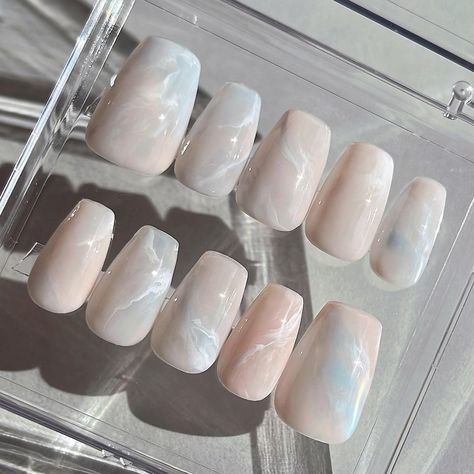 ꙳✧˖ milky way ໒꒱ྀིˎˊ˗ ✨ minimal design tier on short Coffin Gel-X, order + shop at janetsnails.com 🫶🏻 Used DGEL Cheek Blooming Gel for the marble effect, get yours @kiokonailsupply use JANET to save 💸 #nailinspo #naildesign #marblenails #pastelnails #nailart #nuancenails Hard Gel Overlay, Blooming Gel, Gel Overlay, Short Coffin, Pastel Party, Clear Top, Hard Gel, Pastel Nails, Marble Nails