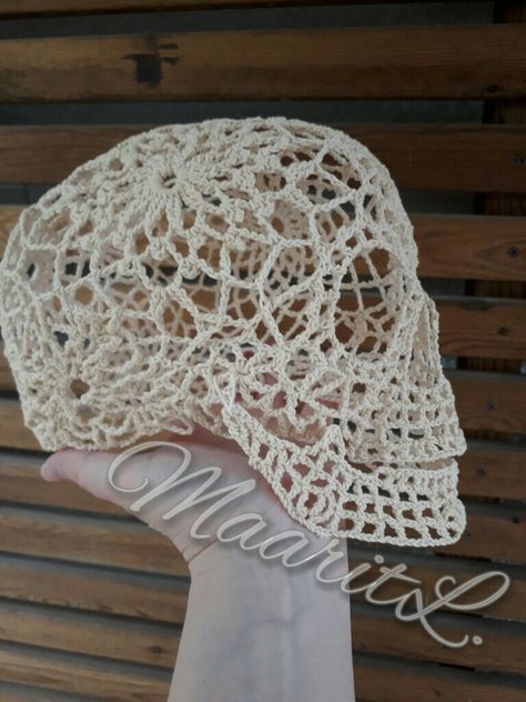 Steampunk Fashion Diy, Crochet Gothic, Crochet Skull Patterns, Useful Crochet, Fall Drink, Drink Cozies, Crochet Skull, Fall Crochet, Crochet Mandala Pattern