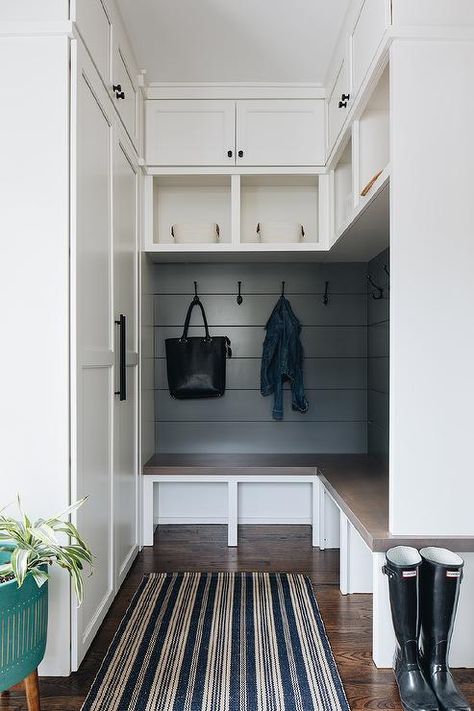 Shiplap Trim, Transitional Laundry Room, Small Mudroom Ideas, Mudroom Remodel, Mud Room Entry, Mudroom Entryway, White Shiplap Wall, Mudroom Decor, Mudroom Laundry Room