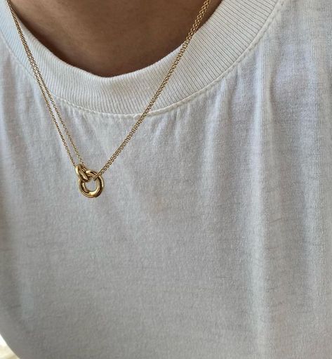 Mejuri Necklace, Fitness Inspiration Body, Classy Jewelry, Top Secret, I Love Jewelry, Link Necklace, Initial Necklace, Fitness Inspiration, Ear Piercings