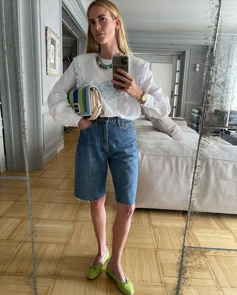 Long Jeans Shorts, Jorts Summer Outfits, Long Jean Shorts Outfit, Long Denim Shorts Outfit, Wide Leg Jean Shorts, Baggy Shorts Outfit, Jorts Aesthetic, Style Jorts, Jorts Outfit