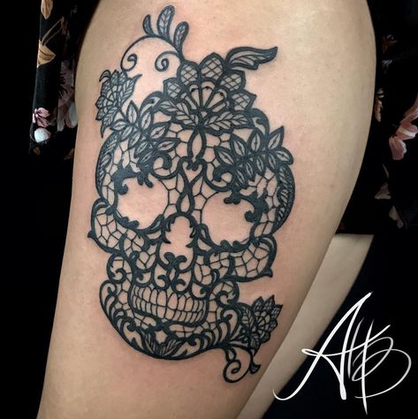 Lace Skull Tattoo, Sugar Skull Tattoo, Garter Tattoo, Lace Skull, Sugar Skull Tattoos, Lace Tattoo, Leg Tattoo, Back Tattoo Women, Chest Piece