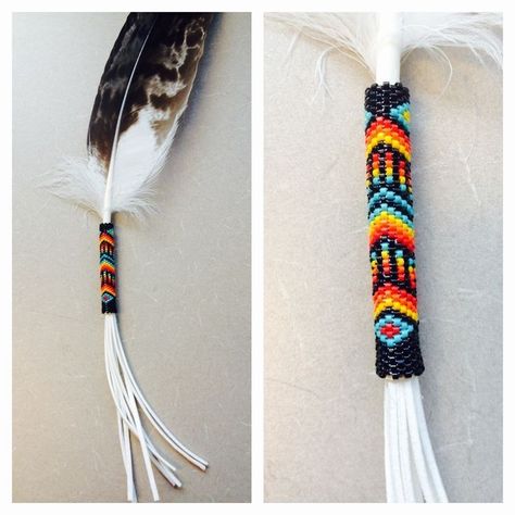 Beaded Feathers Native American, Beaded Feather Pattern, Beaded Feathers, Beaded Feather, Native American Beadwork Patterns, Seed Bead Jewelry Patterns, Native Beading Patterns, Bead Loom Designs, Beaded Earrings Native