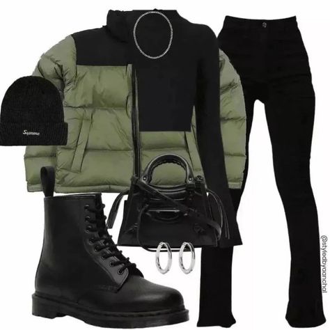 Combat Boot Outfit, Causual Outfits, Cute Comfy Outfits, Fashion Baby, Cute Everyday Outfits, Baddie Outfits Casual, Teenage Fashion Outfits, Women Clothes, Casual Style Outfits