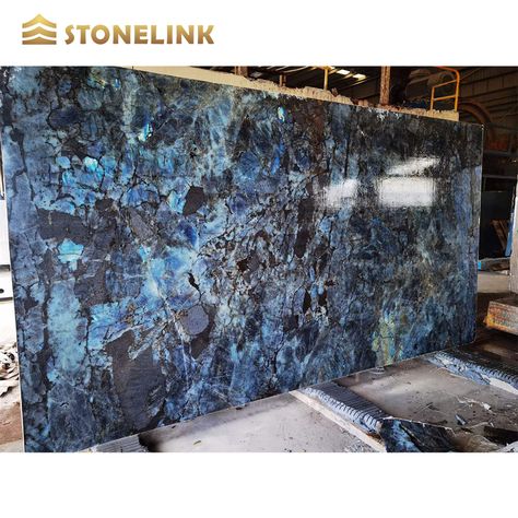 Luxury Stone Blue Labradorite Granite Slabs Table Tops Countertops Home Design Decoration https://m.alibaba.com/product/1600658884142/Luxury-Stone-Blue-Labradorite-Granite-Slabs.html?__sceneInfo={"cacheTime":"1800000","type":"appDetailShare"} Blue Countertops, Blue Granite Countertops, White Cabinets White Countertops, Dark Deco, White Granite Countertops, Mom Kitchen, Home Decor Blue, Barn Kitchen, Stone Counters