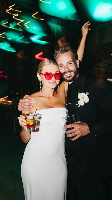 Amazon Glasses, Open Dance, Las Vegas Wedding Photography, First Dance Photos, Wedding Reception Lighting, Courthouse Wedding Dress, Dance Floor Wedding, Vogue Wedding, Party Photography