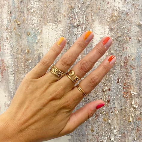 Rainbow Nails, Made Jewelry, Rose Jewelry, Diamond Ring, Gold Rings, Jewelry Collection, Custom Made, Jewelry Design, Chicago