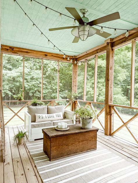 Backyard Screened In Porch, Curtains In Screened Porch, Enclosed Screen Porch Ideas, Screened In Back Deck Ideas, Back Porch Screened In Ideas, Screened In Porch Furniture Ideas, Screen In Porch Ideas, Screened In Porch Ideas On A Budget, Cottage Front Porch Ideas