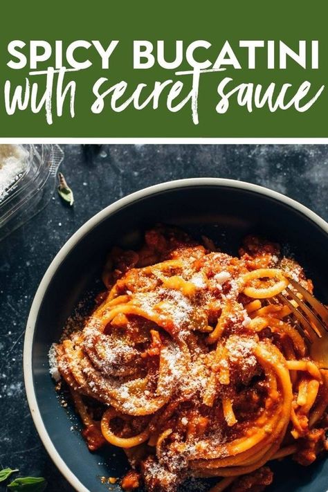 Italian Pasta Recipes Red Sauce, Bucatini Pasta Recipes, Bucatini Recipes, Penne Vodka, Pork Sausage Recipes, Bucatini Pasta, Pasta Varieties, Ragu Recipe, Pasta Dinners