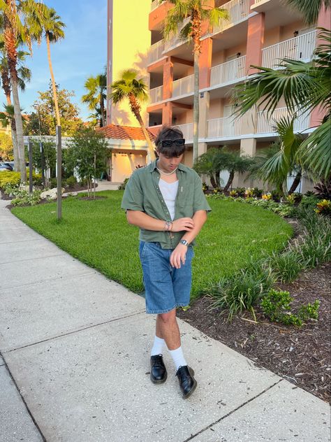 Doc Martens And Shorts Men, Doc Marten Shorts Outfit Men, Doc Martin Shorts Outfit, Doc Martens With Shorts Men, Mens Fashion Florida, Doc Martens With Jorts, Blue Jorts Outfits Men, Docs With Jorts, Doc Martens Shorts Outfits