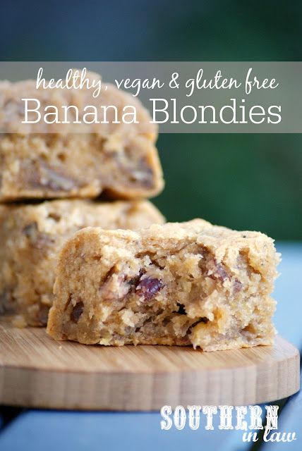 Healthy Banana Blondies Recipe healthy, low fat, gluten free, vegan, refined sugar free, egg free, dairy free Banana Blondies Recipe, Banana Blondies, Banana Dessert Recipes, Mug Cakes, Blondies Recipe, Banana Dessert, Desserts Vegan, Gluten Free Banana, Healthy Banana