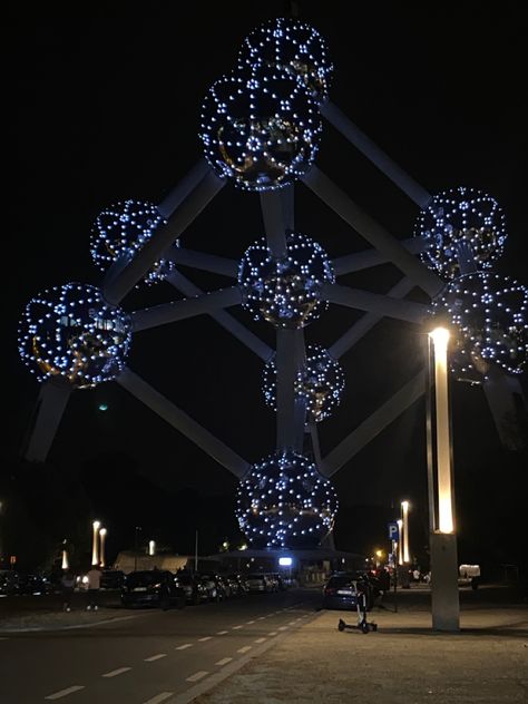 aesthetic atomium picture, brussel Ferris Wheel At Night Aesthetic, Abandoned Ferris Wheel, Indian Bridal Outfits, Bridal Outfits, Indian Bridal, Stranger Things, Belgium, Iphone 11, Iphone