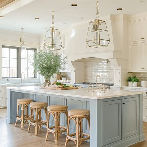 15 Coastal Kitchen Designs I Love — Suite Minded Coastal Kitchen Ideas, Blue Kitchen Island, Coastal Kitchen Design, Coastal Kitchen Decor, Beach House Kitchens, Timeless Kitchen, تصميم للمنزل العصري, Coastal Kitchen, Kitchen Room Design