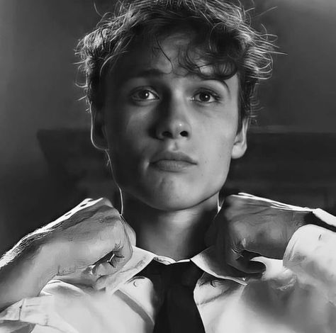 Benjamin Wadsworth Photoshoot, Riddle Pictures, Marcus Lopez, Rafael Miller, Benjamin Wadsworth, Mattheo Riddle, Best Riddle, Snk Cosplay, Slytherin Harry Potter