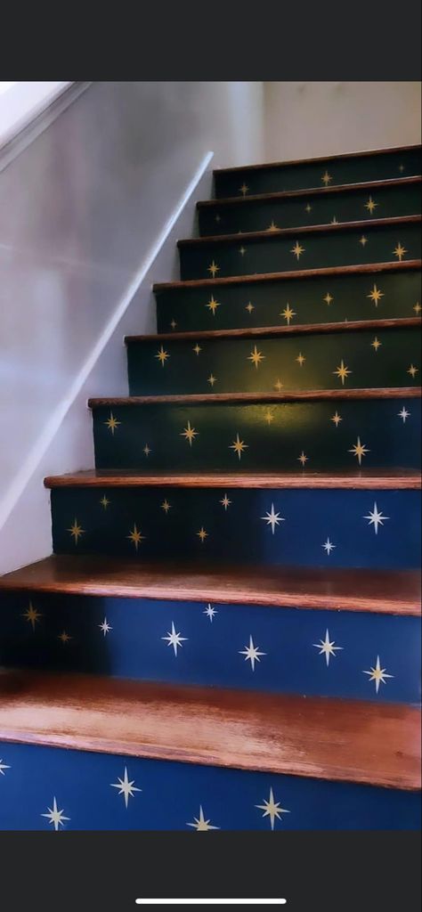 Unique Interior Painting Ideas, Witchy Spaces Home, Witchy Staircase, Cheap Easy Decorating Ideas, Wizard Home Aesthetic, Star House Decor, Whimsigoth Entryway, Fun Staircase Ideas, Celestial Furniture Diy