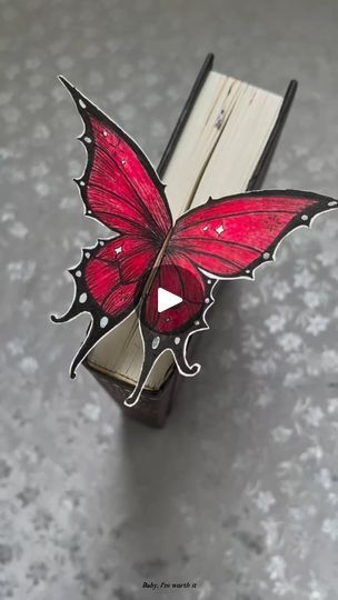 Bookmarks Handmade Butterfly, Book Mark Butterfly, Butterfly Bookmark Tutorial, Butterfly Bookmarks Diy, Bookmarks Handmade Creative, Diy Book Marks, Book Marks Diy, Butterfly Gift Ideas, Butterfly Bookmark