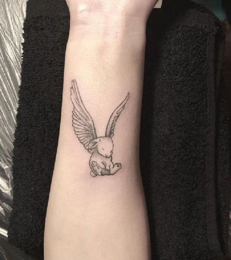 Bunny Angel Tattoo, Bunny With Angel Wings Tattoo, Small Rabbit Tattoo, Traditional Tattoo Rabbit, Hase Tattoos, Playboy Bunny Tattoo, Tattoo Rabbit, Lisa Tattoo, Horoscope Tattoos