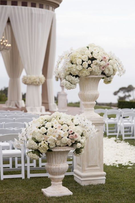 Wedding Ceremony Floral Arrangements, Pelican Hill Wedding, Tall Floral Arrangements, Elegant Wedding Flowers, Wedding Ceremony Ideas, All White Wedding, Wedding Elegant, Floral Arrangements Wedding, Wedding Decor Elegant