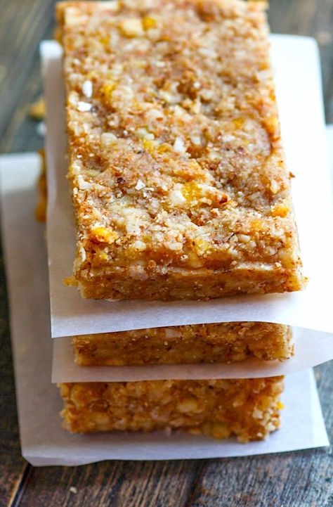 Paleo Mango Coconut Almond Protein Bars! These no bake bars are balanced with flavor, easy to digest, made with natural sugars, healthy fats, and complete protein. Great for travel, pre/post workout fuel, breakfast, and healthy snacking! Paleo Protein Bar Recipe, No Bake Protein Bars, Gluten Free Protein Bars, Paleo Protein Bars, Low Carb Protein Bars, Healthy Snack Bars, Paleo Protein, Dessert Sans Gluten, Vegan Protein Bars