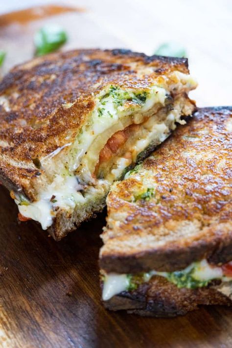 Eggplant Caprese Grilled Cheese Eggplant Caprese Sandwich, Eggplant Sandwich Recipes, Cheesy Grilled Cheese, Eggplant Pesto, Eggplant Caprese, Italian Fish Recipes, Eggplant Roasted, Caprese Grilled Cheese, Whole Wheat Sourdough Bread