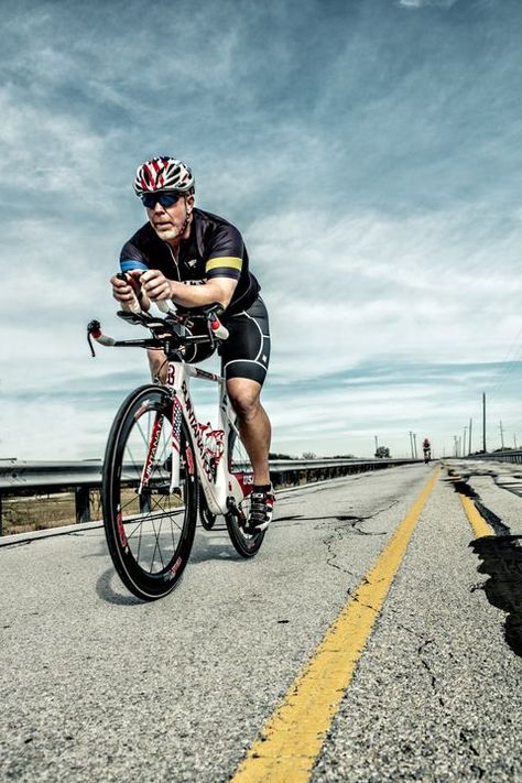 How to Train for the Triathlon Ride Sprint Triathlon Training Plan, Sprint Triathlon Training, Triathlon Training Program, Men's Denim Jackets, Triathlon Training Plan, Triathlon Women, Sprint Triathlon, Sperrys Men, Triathlon Gear