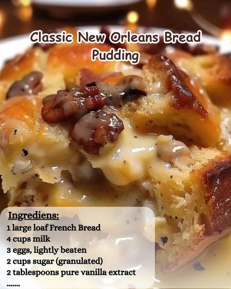 New Orleans Bread Pudding, New Orleans Bread, Cajun Recipes Authentic, Best Bread Pudding Recipe, Old Fashioned Bread Pudding, Facebook Recipes, Bread Puddings, Croquembouche, Chevron Crochet