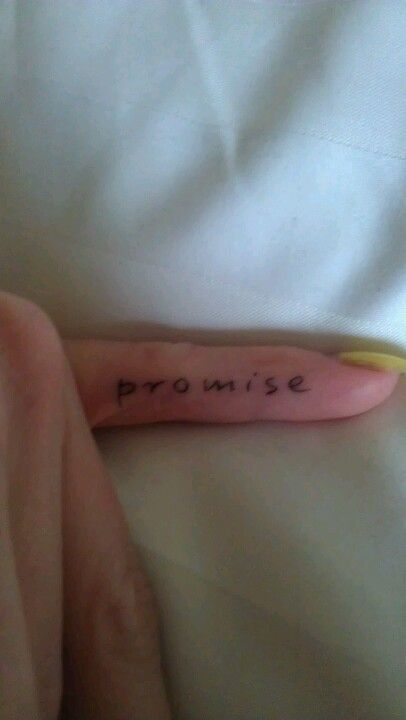 Best friend tattoo! Pinky promise. Pinky Promise Tattoos For Women, Pinky Promise Tattoo On Pinky, Intertwined Sewn Together Tattoo, Oliva Rodrigo Tattoo, Tattoo For Person Who Died, Meaningful Bestie Tattoos, Tattoo Ideas Female Survivor, Put A Price On Emotion Tattoo, Promise Pinky Tattoo