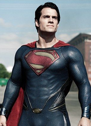 Box office smash: Henry's new Superman movie Man Of Steel has been a huge hit with fans over it's opening weekend Super Man Aesthetic, Superman Aesthetic, Christopher Reeves, Henry Cavill Superman, Henry Superman, Superman Suit, Superman Henry Cavill, Superman Pictures, Superman Artwork