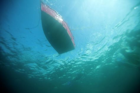 Water From Below, Boat Underwater View, Boat From Underwater, Underwater Looking Up, Floating Reference, Underwater Perspective, Cinematic Illustration, Boat Underwater, Water Reference