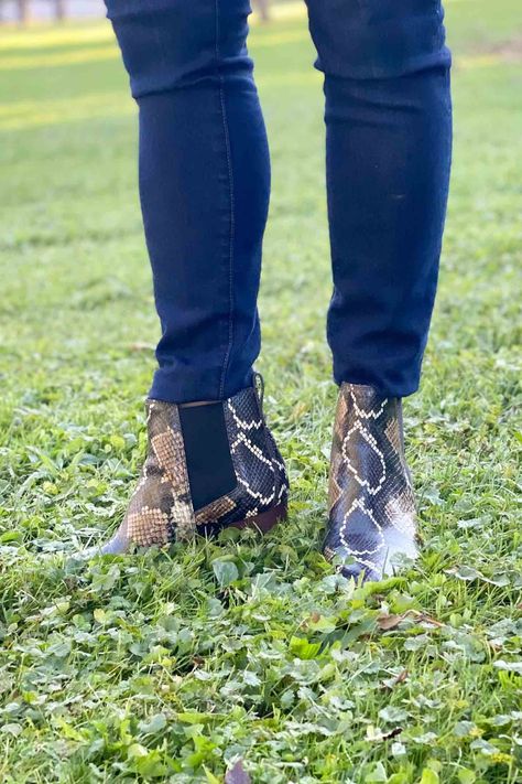 How To Wear Brown This Fall & Winter - fashionipa Patterned Boots, Boots Patterns, Brown Fits, Lug Sole Boots, Velour Hoodie, Paisley Print Dress, Cozy Loungewear, Faux Suede Jacket, Gold Statement Earrings