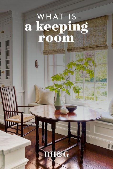 Dining Room Into Sitting Room, Small Hearth Room, Dining Room To Sitting Room, Sitting Room Ideas Cozy, Sunroom Dining Room, Kitchen Hearth Room, Kitchen Seating Area, Kitchen Keeping Room, Sunroom Dining