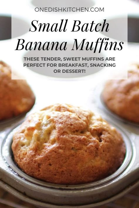 Quick Banana Muffins, Small Batch Banana Muffins, Easy Banana Nut Muffins, Best Banana Muffin Recipe, Banana Muffin Recipe Easy, Banana Bread Muffin Recipe, Mini Banana Muffins, Banana Muffins Recipe, Banana Muffins Easy