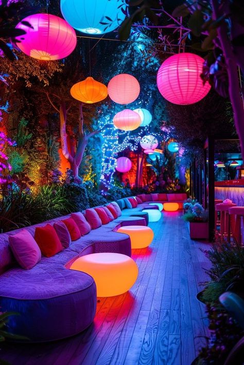 29 Garden Party Decor Ideas to Elevate Your Outdoor Celebrations 11 Lounge Cocktail Party, Colorful Event Design, Techno Theme Party, Bright Color Restaurant Design, Patio Cocktail Party, Music Themed Party Ideas, Garden Theme Restaurant, Front Yard Party Set Up, Glow Party Theme Ideas