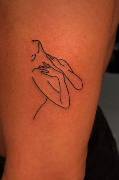 Silhouette Tattoos Woman Black, Women Siloute Tattoo, Minimalist Female Tattoo, Abstract Women Tattoo, Minimalist Aesthetic Tattoo Women, Silhouette Tattoo Woman, Lady Outline Tattoo, Name Spine Tattoo, Still Growing Tattoos For Women