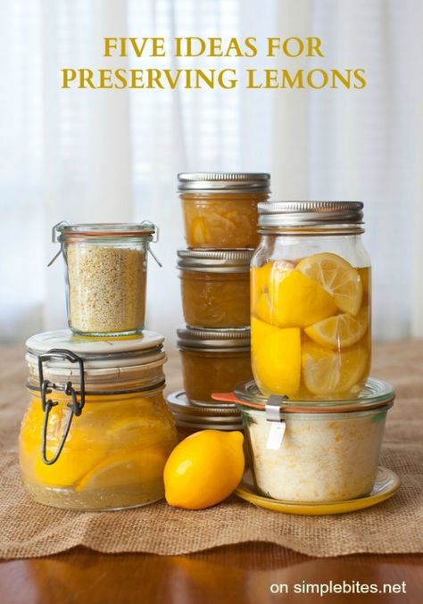 Preserving Lemons, Citron Recept, Preserved Lemons Recipes, Meyer Lemon Recipes, Finishing Salt, Diy Pantry, Preserved Lemons, Herb Seasoning, Meyer Lemon