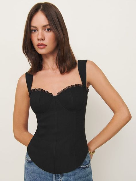 Up top. Shop the Alisa Top from Reformation, a sleeveless top with a sweetheart neckline, thick shoulder straps, and lace detailing along the neckline. Black Sleeveless Top Outfit, Sleeveless Top Outfit, Sweetheart Neckline Top, Black Sleeveless Top, Casual Day Outfits, Reformation Dress, Swimwear Dress, Strap Tops, Linen Clothes