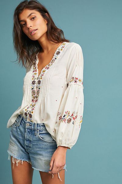 The best boho brands every hippie girl needs to know about Embroidered Tops, Look Boho Chic, Boho Brand, Spring 23, Estilo Hippie, Bohemian Blouses, Mode Boho, Bohemian Tops, Moda Boho