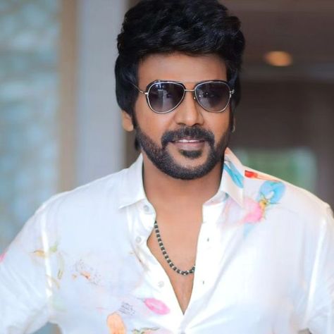 Ragava Lawrence Hd Image, Raghava Lawrence, Lawrence Photos, Famous Youtubers, Photo Editing Photoshop, August 28, Actor Photo, Movie Photo, Download Movies