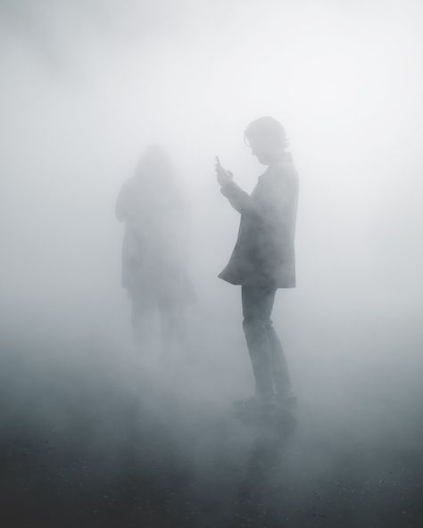 Fujiko Nakaya, Fog Sculpture Shoreditch Fujiko Nakaya, Fog Photography, Watch The World Burn, The Fog, Stage Lighting, Dark Photography, Story Inspiration, Past Life, Cat Design