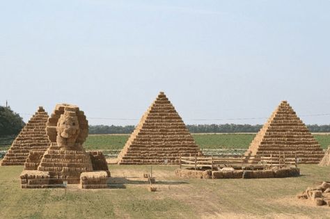 10 Impressive Examples of Hay Bale Art | [current-page:pager]Kerfab Hay Bale Decorations, Hay Bale Art, Harvest Art, Barn Crafts, Dinner Show, Family Park, In Meme, Rice Field, Hay Fever