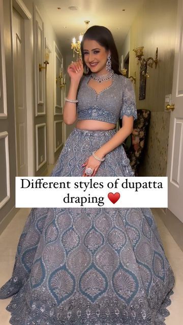 Dupatta Draping Style, Stylish Dupatta, Dupatta Draping Styles, Dupatta Styling, Dupatta Draping, Draping Styles, Lehenga Choli Designs, Dupatta Style, Saree Wearing Styles