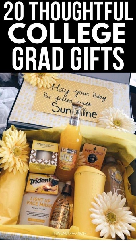 Graduation Gifts Baskets Ideas, Gifts For Graduates College, Ideas For College Graduation Gifts, Birthday Basket For Daughter, Graduation Gift Baskets For Her, Senior Swag Bag Gift Ideas, Gift Ideas For College Graduates, Graduation Gift Ideas College Diy, College Gifts For Daughter