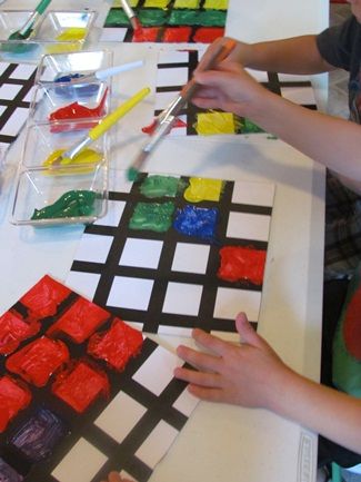 Classe D'art, Teach Preschool, Preschool Art Projects, Shapes Preschool, Kids Garden, Perfect Squares, Art Theme, Kindergarten Art, Shape Crafts