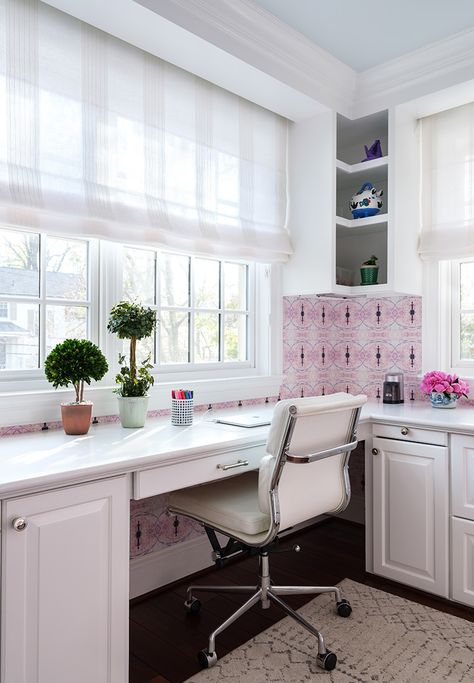 In Good Taste: Marika Meyers Interiors Built In Desk Under Window, Desk Under Window, Windows Sunroom, Marble Top Desk, White Lacquer Desk, Purple Accent Chair, Blue Geometric Wallpaper, Grey And White Bedding, Girl Office