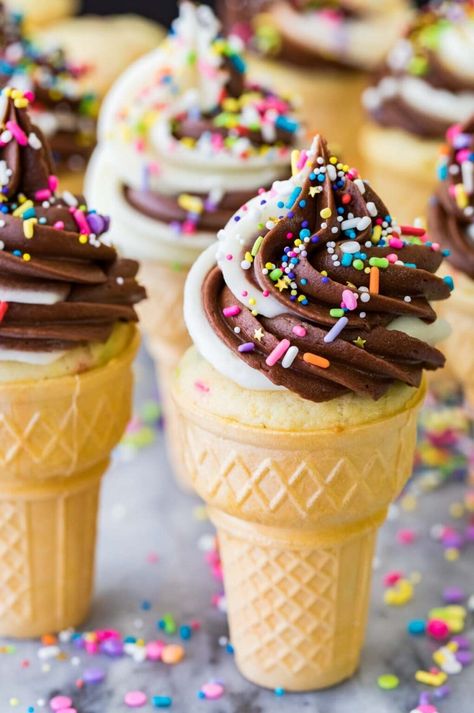 Ice Cream Cone Cupcakes - Sugar Spun Run Ice Cream Cone Cupcakes Recipe, Ice Cream Cone Cupcake, Homemade Ice Cream Cone, Cupcake Ice Cream Cones, Cone Cupcakes, Ice Cream Cone Cupcakes, Salted Caramel Cupcakes, Cupcake Cones, Make Cupcakes